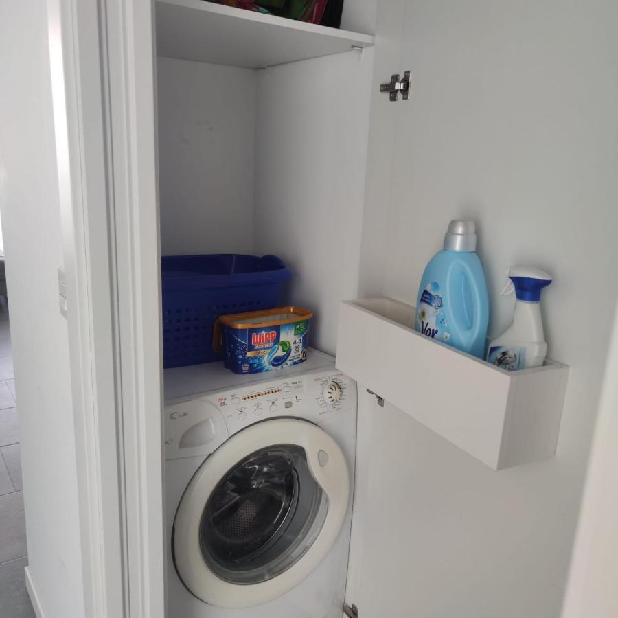 Apartment Close To The Beach With Free Parking Badalona Kültér fotó